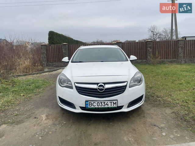 Белый Опель Инсигния, объемом двигателя 1.6 л и пробегом 285 тыс. км за 12200 $, фото 1 на Automoto.ua
