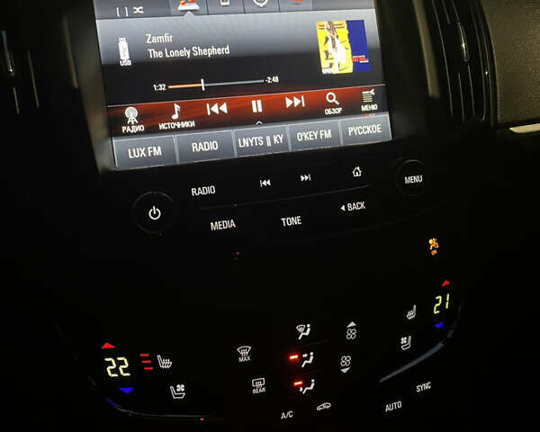 Белый Опель Инсигния, объемом двигателя 1.96 л и пробегом 180 тыс. км за 14350 $, фото 32 на Automoto.ua