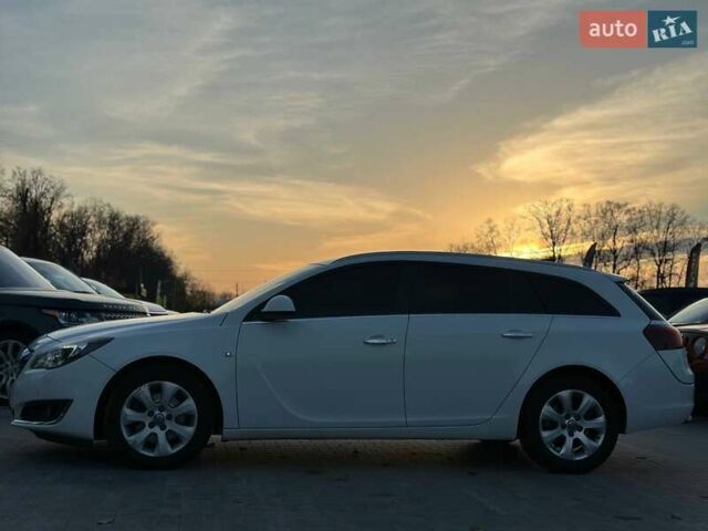 Білий Опель Інсігнія, об'ємом двигуна 1.96 л та пробігом 256 тис. км за 12500 $, фото 5 на Automoto.ua