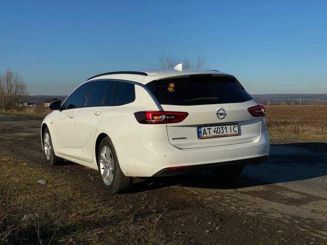 Белый Опель Инсигния, объемом двигателя 1.6 л и пробегом 175 тыс. км за 14500 $, фото 4 на Automoto.ua