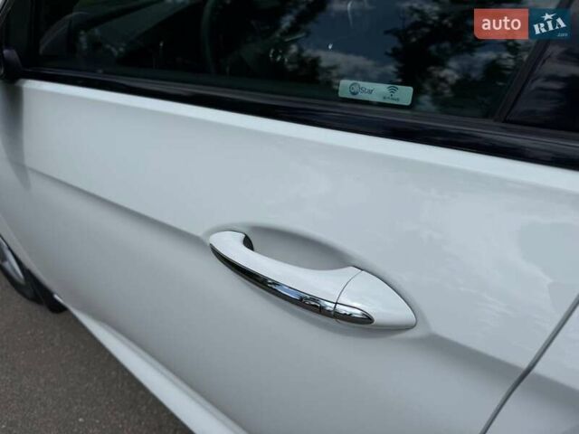 Белый Опель Инсигния, объемом двигателя 1.6 л и пробегом 190 тыс. км за 11350 $, фото 26 на Automoto.ua