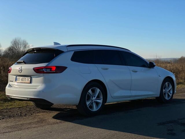 Белый Опель Инсигния, объемом двигателя 1.6 л и пробегом 175 тыс. км за 14500 $, фото 5 на Automoto.ua
