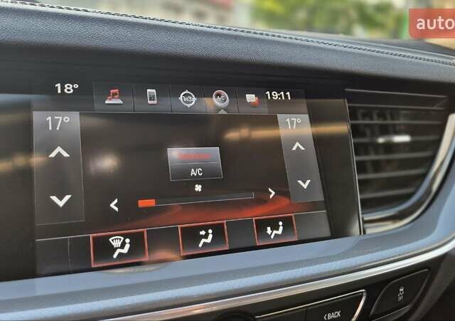 Белый Опель Инсигния, объемом двигателя 1.96 л и пробегом 170 тыс. км за 15200 $, фото 18 на Automoto.ua