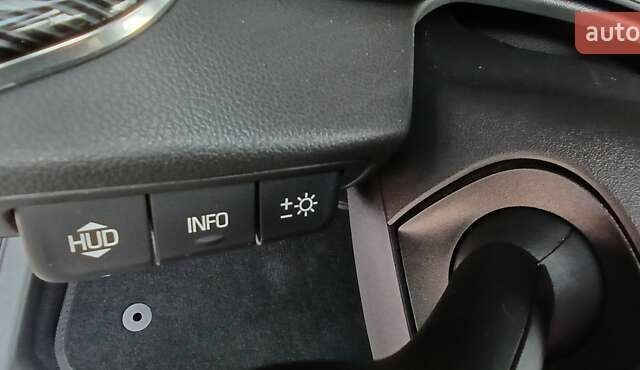 Білий Опель Інсігнія, об'ємом двигуна 1.6 л та пробігом 153 тис. км за 16545 $, фото 162 на Automoto.ua