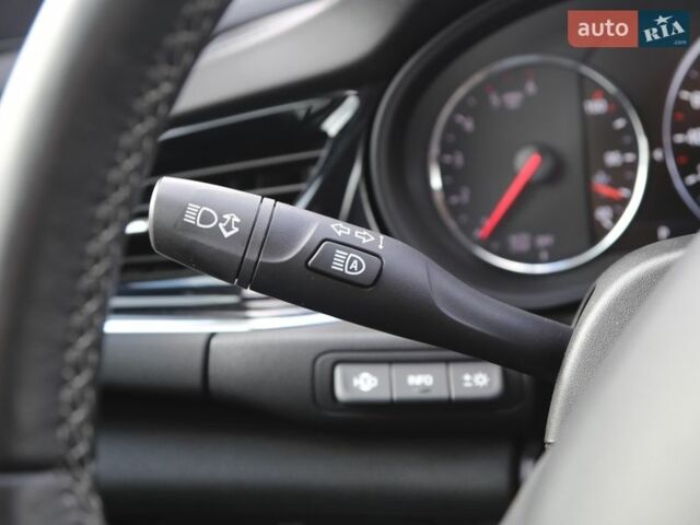 Белый Опель Инсигния, объемом двигателя 2 л и пробегом 240 тыс. км за 15900 $, фото 20 на Automoto.ua