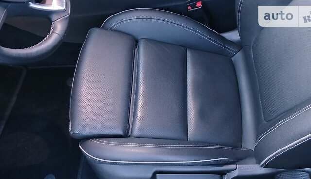 Білий Опель Інсігнія, об'ємом двигуна 1.6 л та пробігом 153 тис. км за 16545 $, фото 55 на Automoto.ua