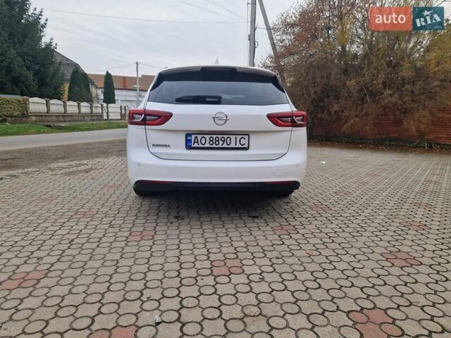 Белый Опель Инсигния, объемом двигателя 1.96 л и пробегом 223 тыс. км за 15000 $, фото 4 на Automoto.ua