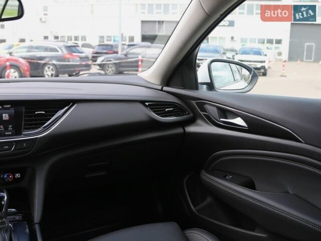 Белый Опель Инсигния, объемом двигателя 2 л и пробегом 240 тыс. км за 15900 $, фото 15 на Automoto.ua