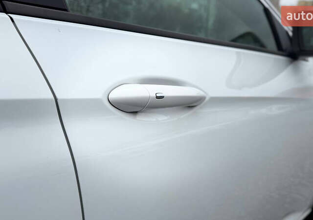 Белый Опель Инсигния, объемом двигателя 1.96 л и пробегом 191 тыс. км за 14900 $, фото 14 на Automoto.ua