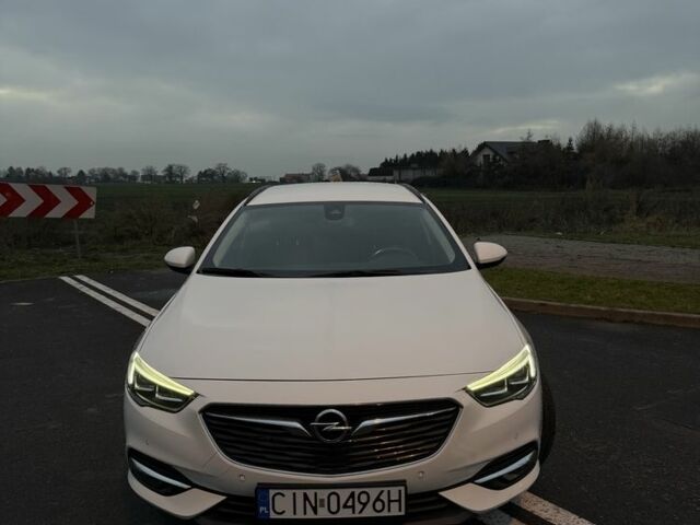 Білий Опель Інсігнія, об'ємом двигуна 2 л та пробігом 178 тис. км за 13000 $, фото 1 на Automoto.ua