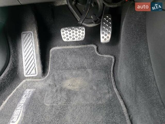 Білий Опель Інсігнія, об'ємом двигуна 2 л та пробігом 225 тис. км за 16500 $, фото 25 на Automoto.ua