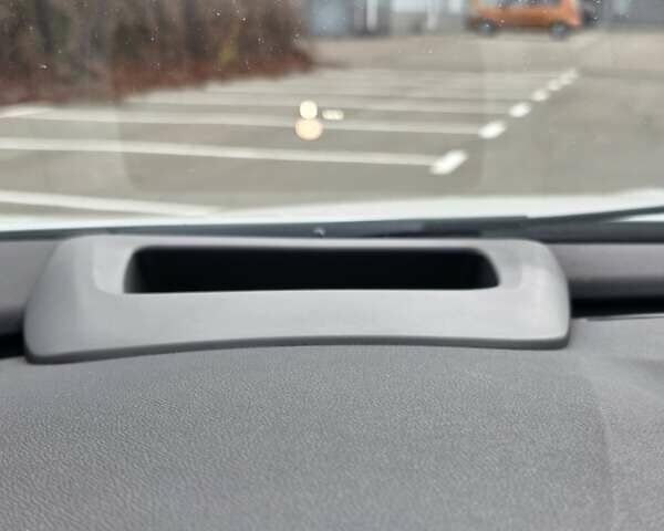 Білий Опель Інсігнія, об'ємом двигуна 2 л та пробігом 225 тис. км за 16500 $, фото 20 на Automoto.ua