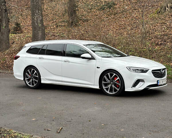 Білий Опель Інсігнія, об'ємом двигуна 1.96 л та пробігом 209 тис. км за 22000 $, фото 1 на Automoto.ua