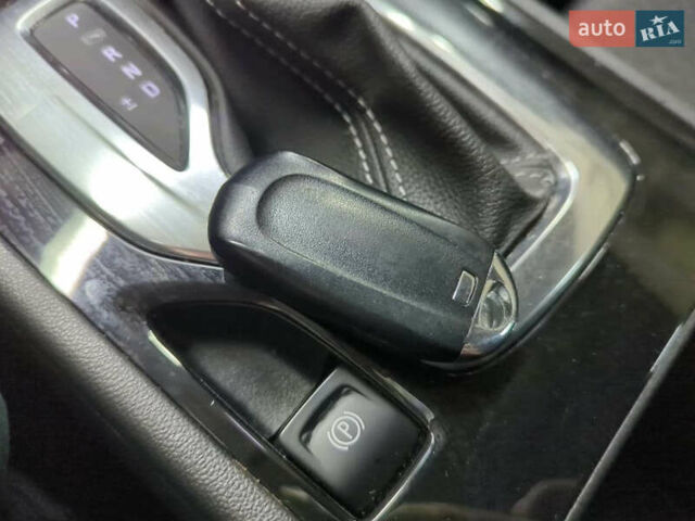 Опель Інсігнія 2019 у Хмельницькому на Automoto.ua Білий Опель Інсігнія, об'ємом двигуна 1.96 л та пробігом 144 тис. км за 14000 $, фото 4 на Automoto.ua