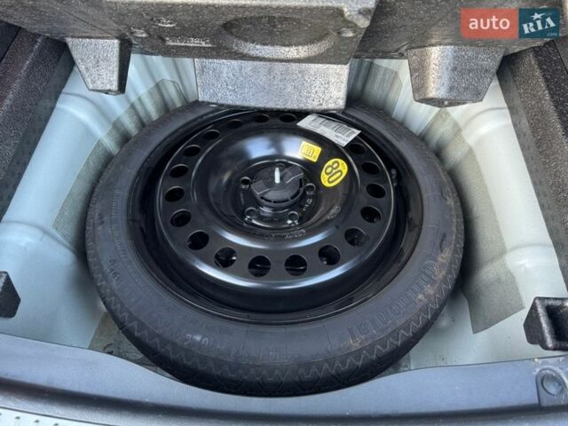 Белый Опель Инсигния, объемом двигателя 2 л и пробегом 223 тыс. км за 16200 $, фото 20 на Automoto.ua