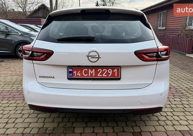 Белый Опель Инсигния, объемом двигателя 1.96 л и пробегом 149 тыс. км за 15900 $, фото 11 на Automoto.ua