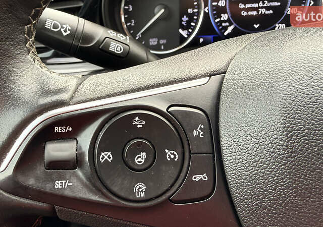 Белый Опель Инсигния, объемом двигателя 1.96 л и пробегом 149 тыс. км за 15900 $, фото 67 на Automoto.ua