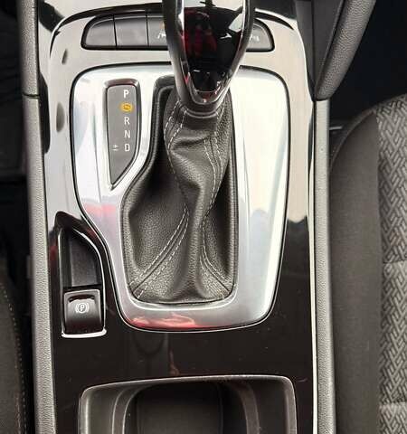 Белый Опель Инсигния, объемом двигателя 1.96 л и пробегом 149 тыс. км за 15900 $, фото 77 на Automoto.ua