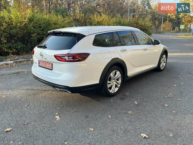 Белый Опель Инсигния, объемом двигателя 2 л и пробегом 227 тыс. км за 15400 $, фото 8 на Automoto.ua