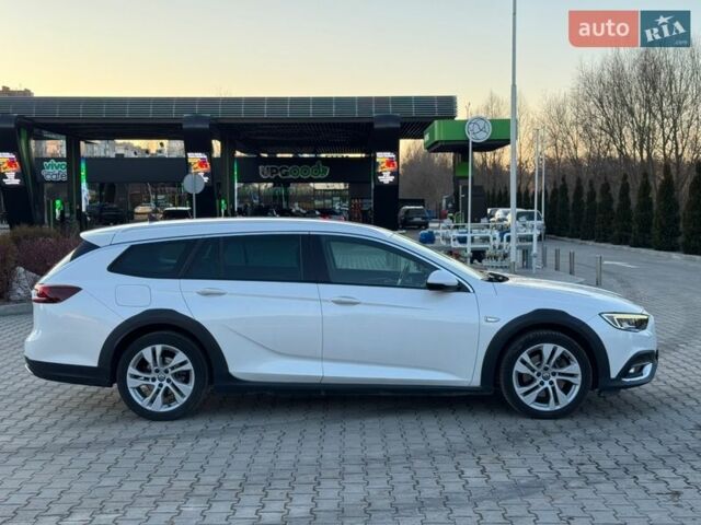 Белый Опель Инсигния, объемом двигателя 2 л и пробегом 223 тыс. км за 16100 $, фото 8 на Automoto.ua