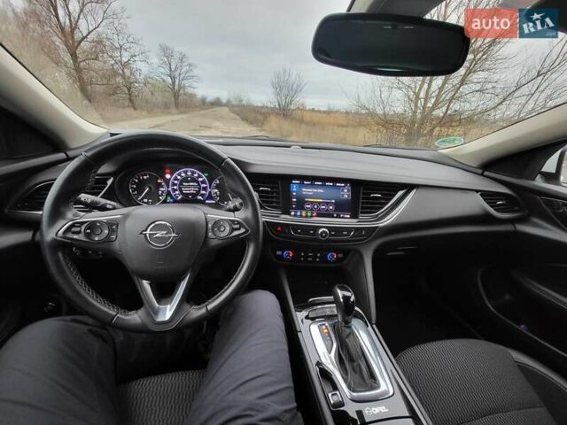 Белый Опель Инсигния, объемом двигателя 2 л и пробегом 231 тыс. км за 15500 $, фото 17 на Automoto.ua