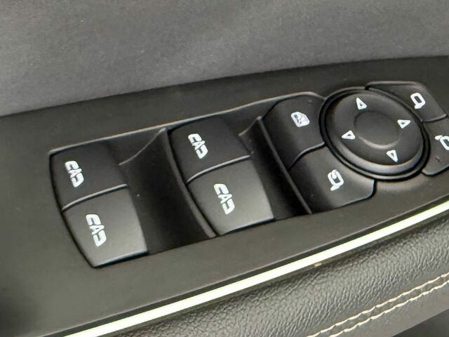 Білий Опель Інсігнія, об'ємом двигуна 1.96 л та пробігом 152 тис. км за 18950 $, фото 23 на Automoto.ua