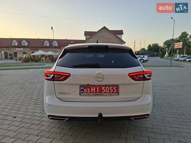 Белый Опель Инсигния, объемом двигателя 1.96 л и пробегом 193 тыс. км за 17999 $, фото 11 на Automoto.ua