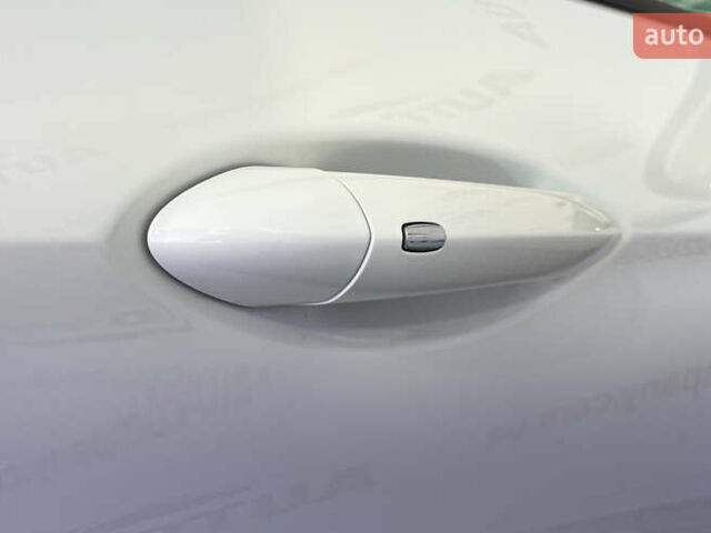 Білий Опель Інсігнія, об'ємом двигуна 1.96 л та пробігом 145 тис. км за 19750 $, фото 44 на Automoto.ua