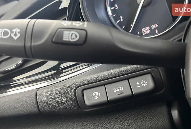 Белый Опель Инсигния, объемом двигателя 1.96 л и пробегом 145 тыс. км за 19750 $, фото 14 на Automoto.ua