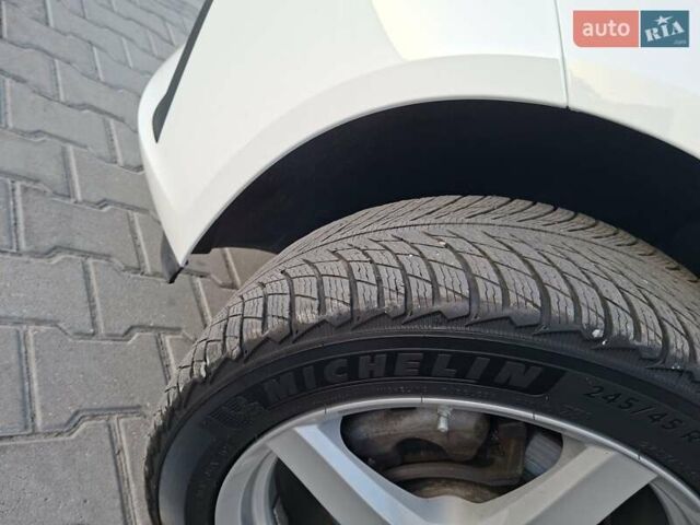 Белый Опель Инсигния, объемом двигателя 1.96 л и пробегом 193 тыс. км за 17999 $, фото 44 на Automoto.ua