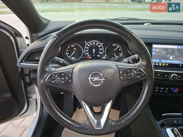 Белый Опель Инсигния, объемом двигателя 1.96 л и пробегом 193 тыс. км за 17999 $, фото 23 на Automoto.ua