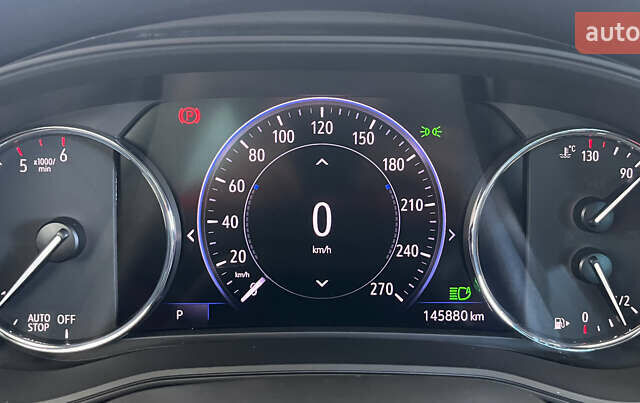 Белый Опель Инсигния, объемом двигателя 1.96 л и пробегом 145 тыс. км за 19750 $, фото 10 на Automoto.ua