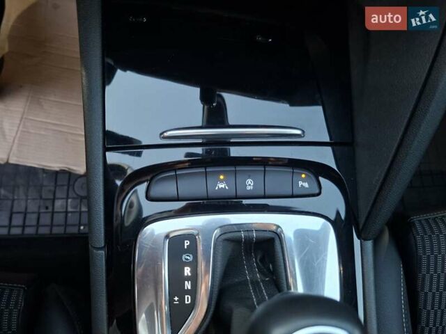 Белый Опель Инсигния, объемом двигателя 1.96 л и пробегом 193 тыс. км за 17999 $, фото 18 на Automoto.ua