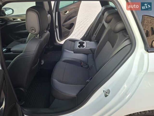 Белый Опель Инсигния, объемом двигателя 1.96 л и пробегом 193 тыс. км за 17999 $, фото 39 на Automoto.ua