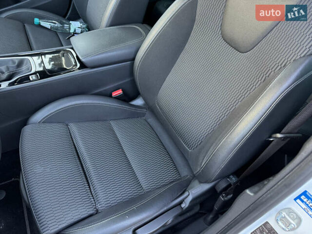 Белый Опель Инсигния, объемом двигателя 1.96 л и пробегом 189 тыс. км за 17700 $, фото 30 на Automoto.ua