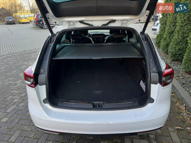 Белый Опель Инсигния, объемом двигателя 1.96 л и пробегом 189 тыс. км за 17700 $, фото 34 на Automoto.ua