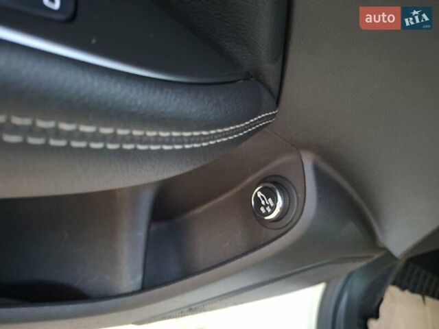 Белый Опель Инсигния, объемом двигателя 1.96 л и пробегом 193 тыс. км за 17999 $, фото 27 на Automoto.ua