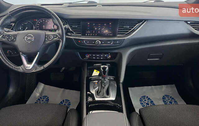 Белый Опель Инсигния, объемом двигателя 1.96 л и пробегом 145 тыс. км за 19750 $, фото 20 на Automoto.ua