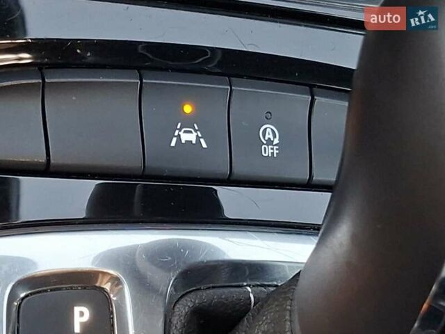 Белый Опель Инсигния, объемом двигателя 1.96 л и пробегом 193 тыс. км за 17999 $, фото 20 на Automoto.ua