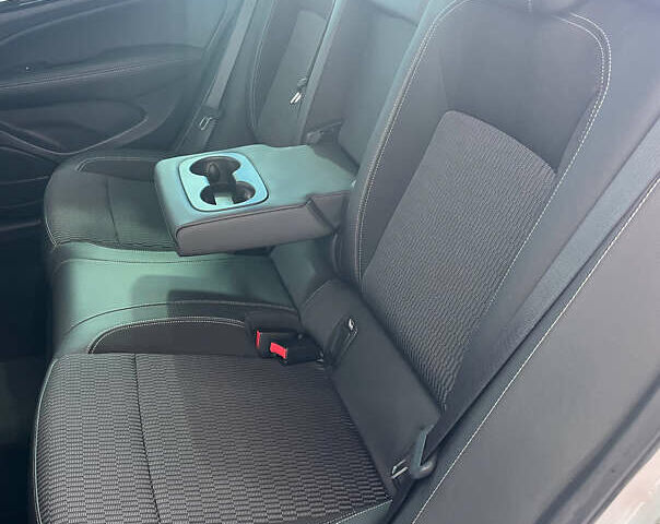 Белый Опель Инсигния, объемом двигателя 1.96 л и пробегом 145 тыс. км за 19750 $, фото 28 на Automoto.ua