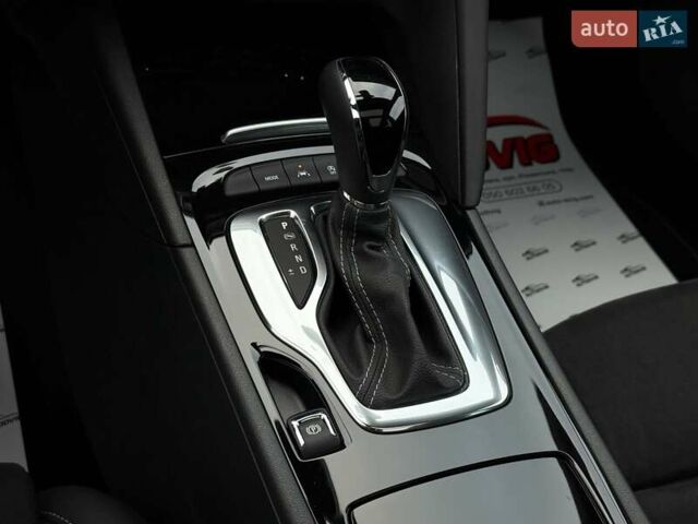 Белый Опель Инсигния, объемом двигателя 2 л и пробегом 169 тыс. км за 20999 $, фото 56 на Automoto.ua