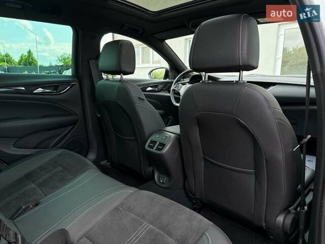 Белый Опель Инсигния, объемом двигателя 2 л и пробегом 169 тыс. км за 21999 $, фото 71 на Automoto.ua