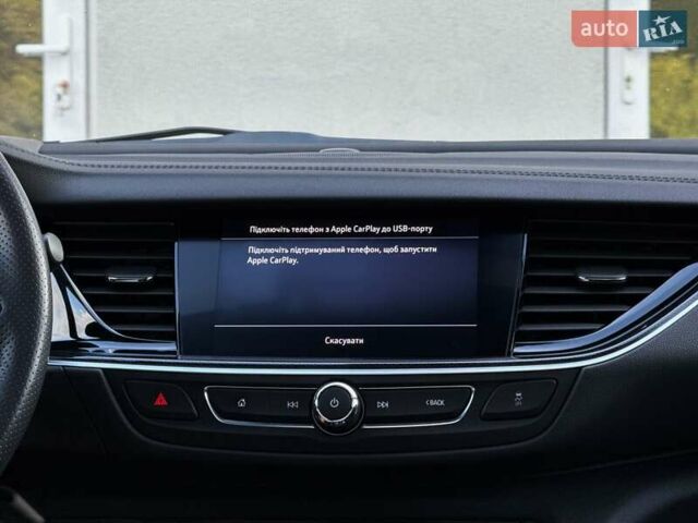 Белый Опель Инсигния, объемом двигателя 2 л и пробегом 169 тыс. км за 20999 $, фото 85 на Automoto.ua