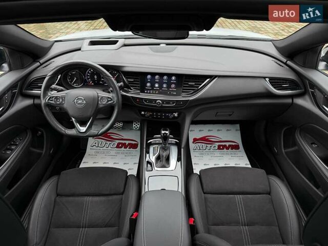 Белый Опель Инсигния, объемом двигателя 2 л и пробегом 169 тыс. км за 20999 $, фото 74 на Automoto.ua