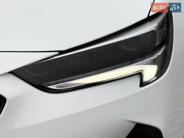 Белый Опель Инсигния, объемом двигателя 2 л и пробегом 169 тыс. км за 20999 $, фото 14 на Automoto.ua