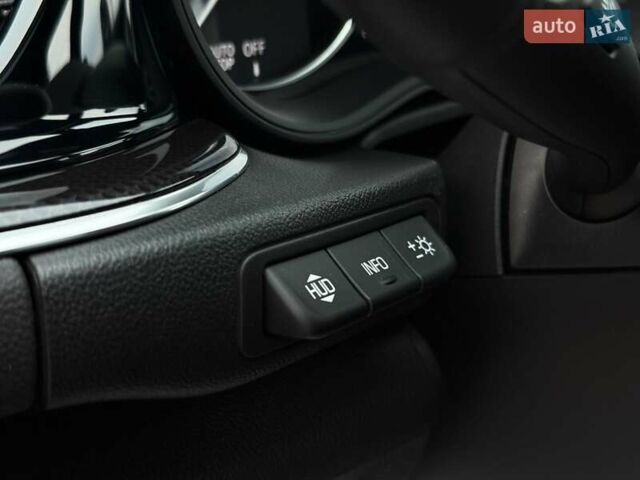 Белый Опель Инсигния, объемом двигателя 2 л и пробегом 169 тыс. км за 20999 $, фото 45 на Automoto.ua