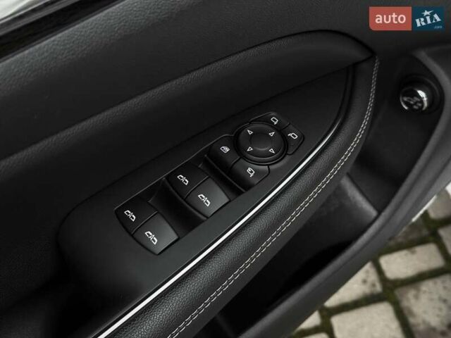 Белый Опель Инсигния, объемом двигателя 2 л и пробегом 169 тыс. км за 20999 $, фото 33 на Automoto.ua