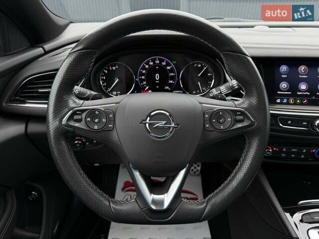 Белый Опель Инсигния, объемом двигателя 2 л и пробегом 169 тыс. км за 20999 $, фото 46 на Automoto.ua