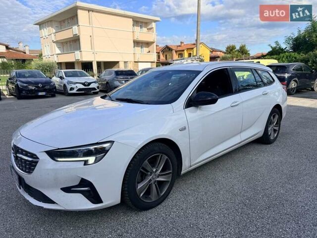 Білий Опель Інсігнія, об'ємом двигуна 2 л та пробігом 103 тис. км за 14500 $, фото 19 на Automoto.ua