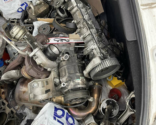 Белый Опель Инсигния, объемом двигателя 1.96 л и пробегом 100 тыс. км за 3750 $, фото 7 на Automoto.ua